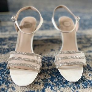 I Miller ivory wedge sandals